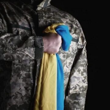 В Україну повернули тіла 502 полеглих захисників В Україну повернули тіла 502 полеглих захисників