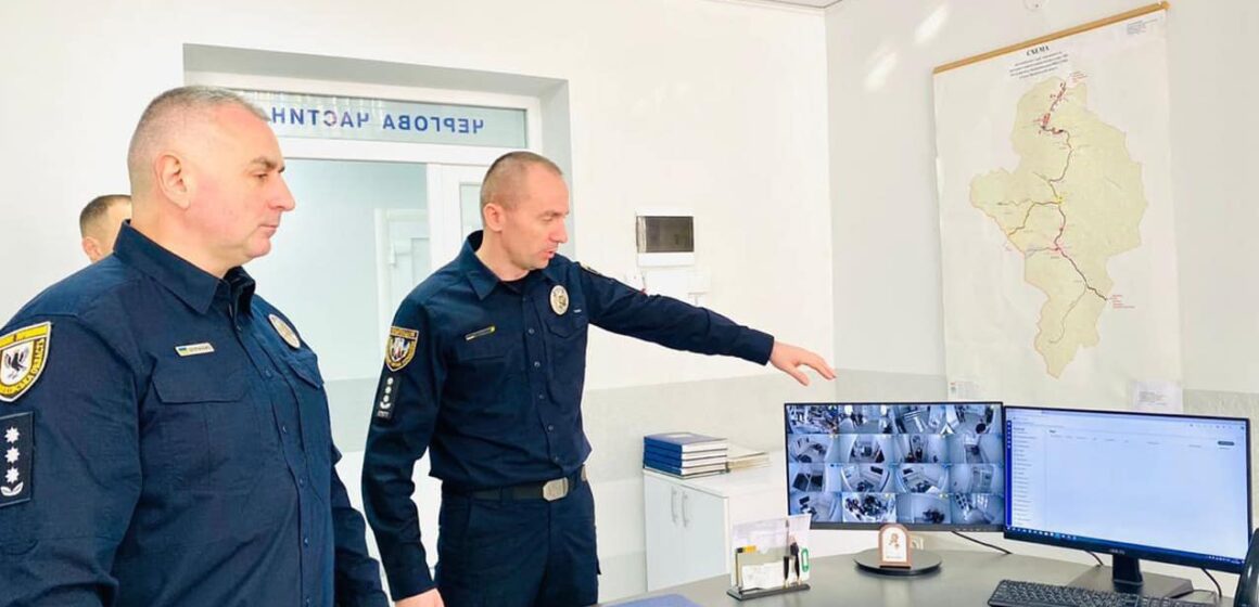 В оновленому приміщенні яремчанської поліції презентували сучасну систему дотримання прав людини
