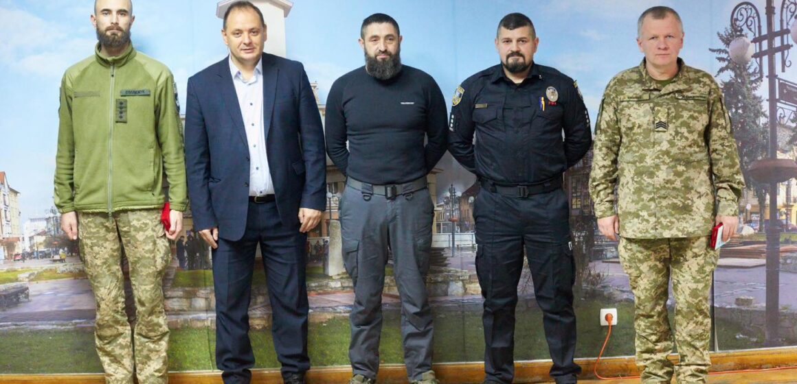 Франківцям вручили відзнаки «За честь і звитягу»