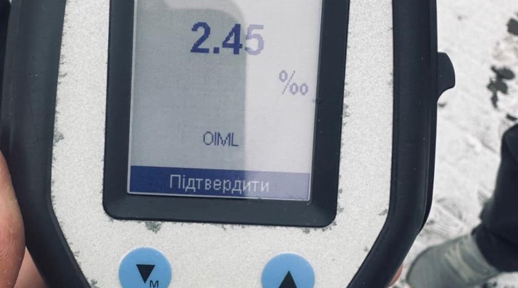 Вдвічі перевищив обмеження швидкості: франківські патрульні виявили нетверезого водія