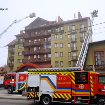 На Прикарпатті відбулися пожежно-тактичні навчання з ліквідації наслідків ворожих обстрілів (ФОТО,ВІДЕО)