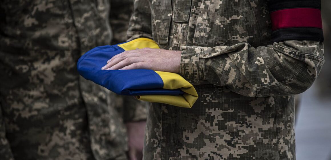 В Україну повернули тіла 503 полеглих захисників В Україну повернули тіла 503 полеглих захисників