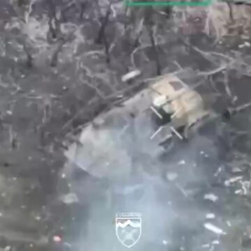 “Едельвейси” показали, як за допомогою дронів нищать ворогів (ВІДЕО) “Едельвейси” показали, як за допомогою дронів нищать ворогів (ВІДЕО)