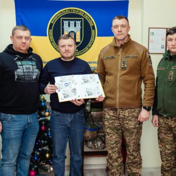 Поштові марки, нагороди та дрони: на Івано-Франківщині відзначили 33-річницю створення 50 полку Нацгвардії