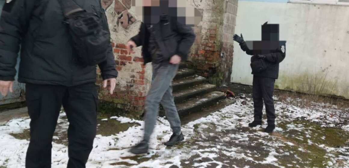 Під час новорічних святкувань у Калуші фіксувались випадки використання піротехніки (ФОТО)