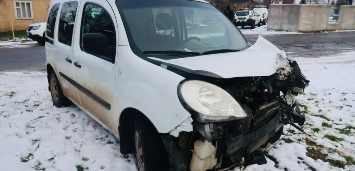 На Рожнятівщині трапилась ДТП з чотирма постраждалими На Рожнятівщині трапилась ДТП з чотирма постраждалими