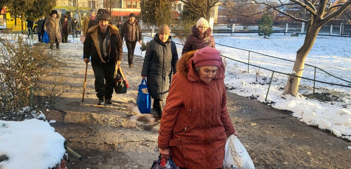 До Бурштинської громади прибули 26 евакуйованих людей з Донеччини