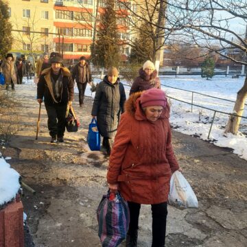 До Бурштинської громади прибули 26 евакуйованих людей з Донеччини