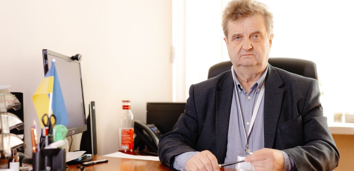“Зараз відбуваються і продовжуватимуться великі зміни в медицині”, – заступник директора ЦМКЛ з організаційно-методичної роботи Володимир Вовчук