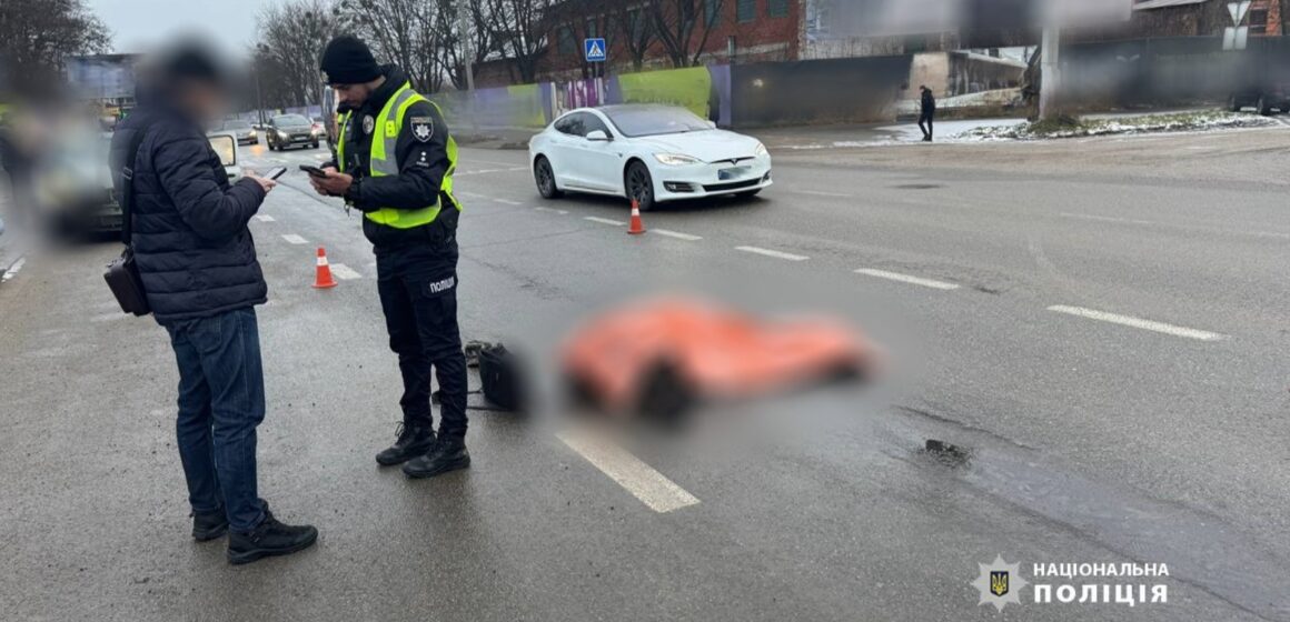 В Івано-Франківську 54-річна водійка на смерть збила пішохода (ФОТО)