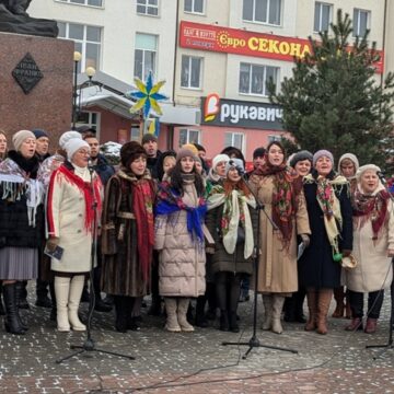 Різдвяно-новорічні свята у Болехові завершилися спільною колядою
