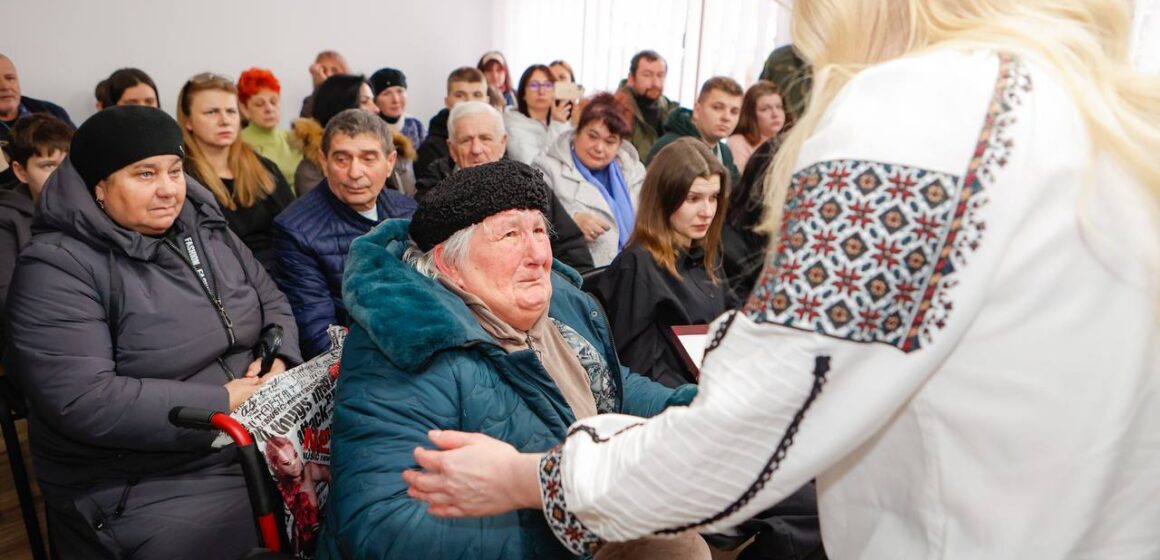 Родинам полеглих Героїв з Прикарпаття вручили їх посмертні нагороди