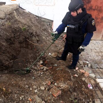 В домогосподарстві в Угринівській громаді виявили застарілий боєприпас В домогосподарстві в Угринівській громаді виявили застарілий боєприпас