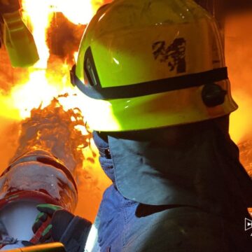 В Івано-Франківському районі внаслідок ворожих атак виникло дві пожежі В Івано-Франківському районі внаслідок ворожих атак виникло дві пожежі