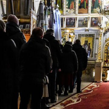 Рогатинці у День Соборності помолилися до Матері Божої Зарваницької за мир