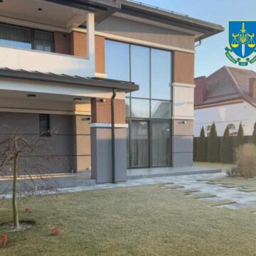 В Івано-Франківську викрили посадовців, які привласнили понад півтора мільйона державних коштів