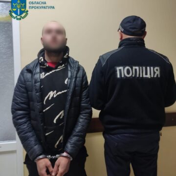 На Коломийщині молодик у стані наркотичного сп’яніння вчинив розбійний напад на перехожого