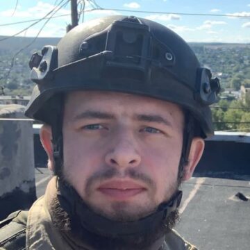 Передав повідомлення на випадок загибелі: відомий журналіст розповів про дружбу з Максимом Ємцем Передав повідомлення на випадок загибелі: відомий журналіст розповів про дружбу з Максимом Ємцем