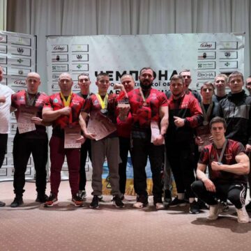 47 калуських армреслерів здобули призові місця на чемпіонаті області