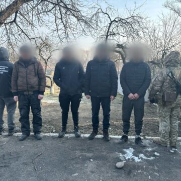 Ще двоє прикарпатців намагались незаконно потрапити за кордон (ФОТО)