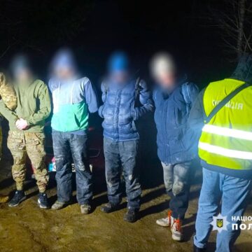 Житель Верховинщини налагодив канал незаконного перетину кордону Житель Верховинщини налагодив канал незаконного перетину кордону