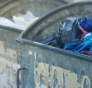 В Калуші підвищили тариф на вивіз сміття В Калуші підвищили тариф на вивіз сміття