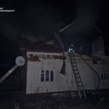 На Надвірнянщині горів житловий будинок На Надвірнянщині горів житловий будинок