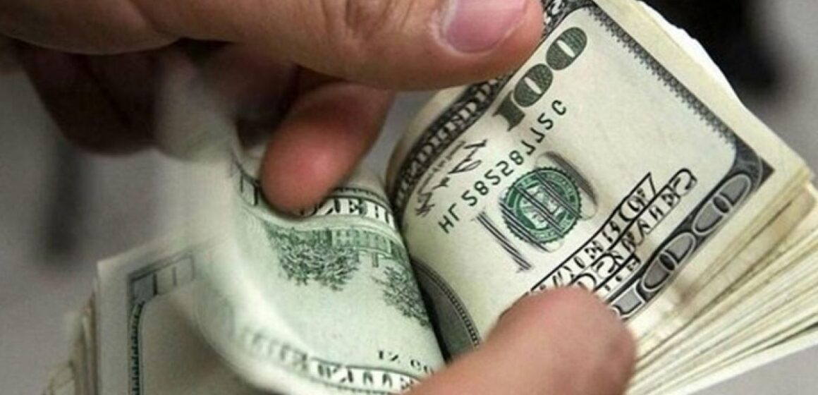 Директору та бухгалтеру державного підприємства Івано-Франківська повідомлено про підозру у корупції