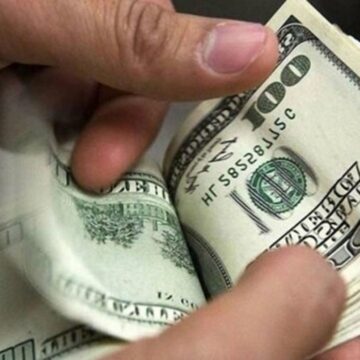 Директору та бухгалтеру державного підприємства Івано-Франківська повідомлено про підозру у корупції