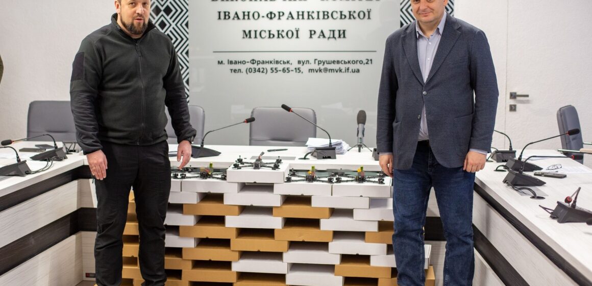 “Пліч-о-пліч”: як Івано-Франківськ підтримує Куп’янськ у боротьбі