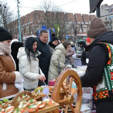У Надвірній провели ярмарок на підтримку 76-го батальйону 102-ї бригади ТрО