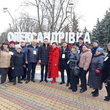 Представники Яремчанської громади відвідали Донеччину