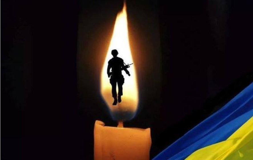 У Надвірнянській громаді запровадили зупинку руху транспорту під час хвилини мовчання
