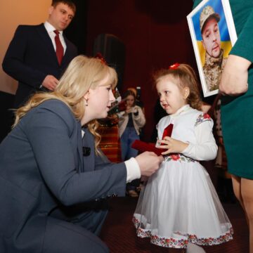 Прикарпатським захисникам вручили нагороди з нагоди Дня Добровольця