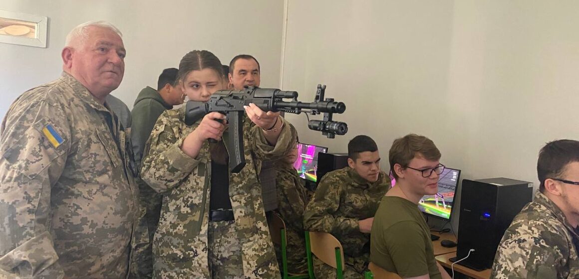 У Городенківському ліцеї №1 відкрили ще один сучасний клас для викладання предмета «Захист України»
