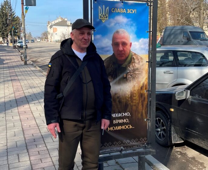 Провів у полоні майже три роки: Василь Казимірко зняв свій банер з Алеї зниклих безвісти