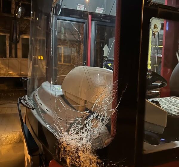 В Івано-Франківську п’яний водій в’їхав у комунальний автобус