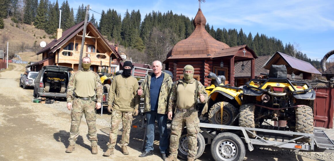 Підприємець з Верховинщини передав бійцям ГУР чотири квадроцикли вартістю понад 720 тис. грн (ФОТО)