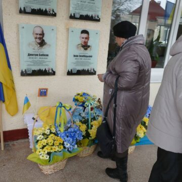 У Калуші увіковічнили пам’ять про трьох загиблих захисників (ФОТО)