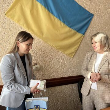 Освітяни Городенківської громади зібрали понад 140 тис. грн для потреб ЗСУ