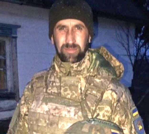 Тлумаччина у скорботі: на війні загинув захисник Володимир Візнюк