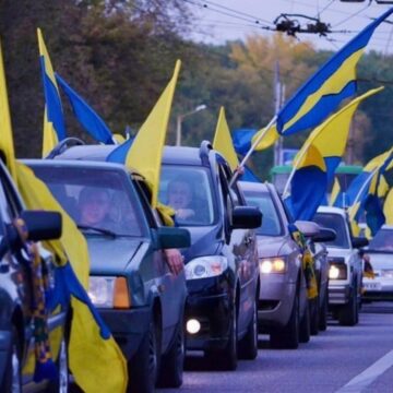 В Калуші проведуть автопробіг у пам’ять про полеглих героїв В Калуші проведуть автопробіг у пам’ять про полеглих героїв