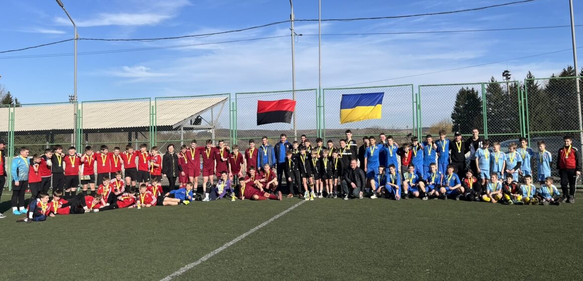 У Бурштині провели футбольний турнір пам’яті Героїв Небесної Сотні