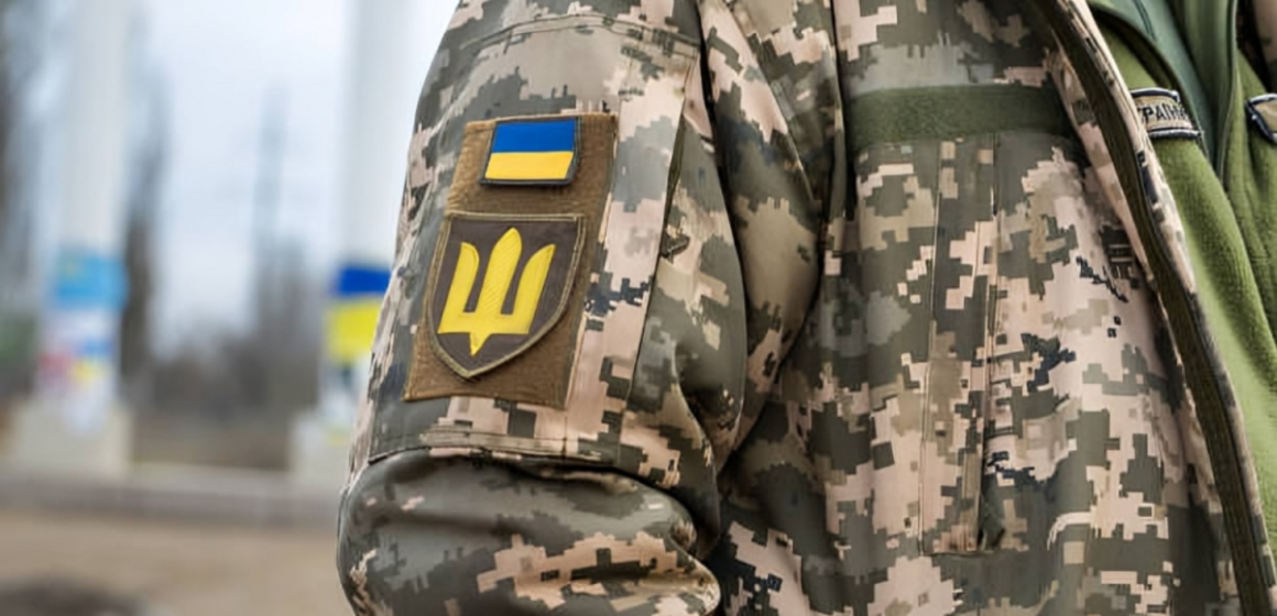 На Прикарпатті військовозобов’язаний напав із ножем на працівників ТЦК та СП