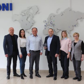 Нові робочі місця та розвиток для громади: LEONI у Коломиї розширюється