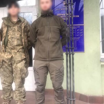 Франківські міграційники продовжили термін перебування у нашій країні іноземній громадянці, шоб вона могла стати на захист України