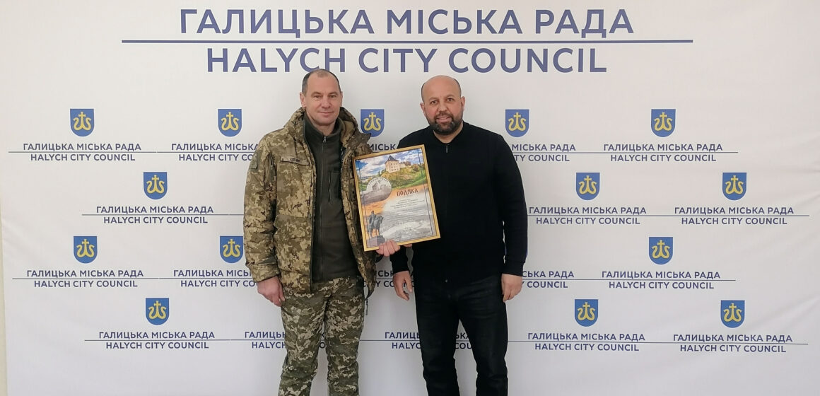 Наші захисники: капелан о.Володимир Духович