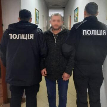 Судитимуть прикарпатця, який на Львівщині жорстоко побив знайомого, спричинивши йому смертельні травми