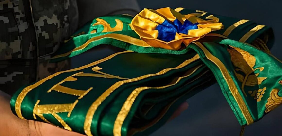 Франківський полк Нацгвардії нагороджено почесною відзнакою “За мужність та відвагу”