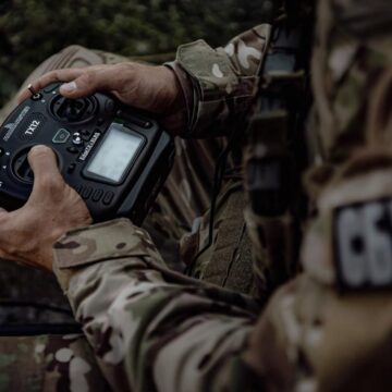 Спецпризначенці СБУ Франківщини уразили чотири ворожі танки та спалили спостережний пункт рашистів (ВІДЕО)